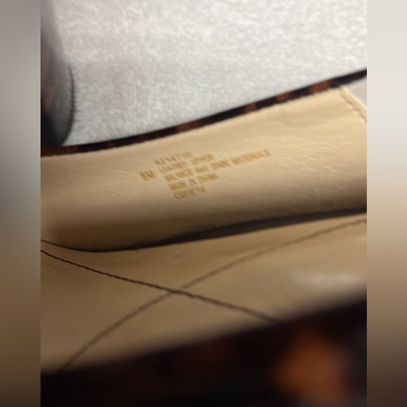 Isola’ Size 8 (I’m always a 7.5). Leopard print, chunky heal shoes. - Picture 2 of 5